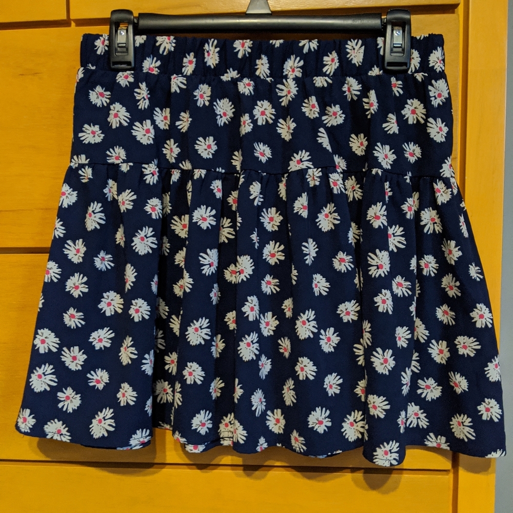 Juniors mini skirt